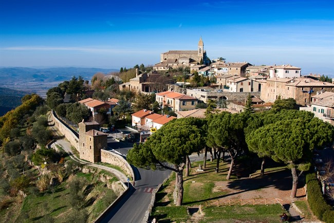 Shutterstock 97081964Montalcino
