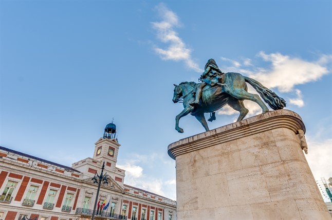 Plaza Del Sol Shutterstock 179023823