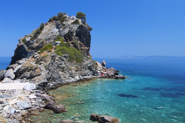 Skopelos Ai Giannis Kastri Shutterstock 144299119